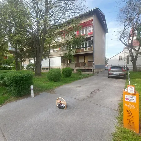 Apartment Index 3